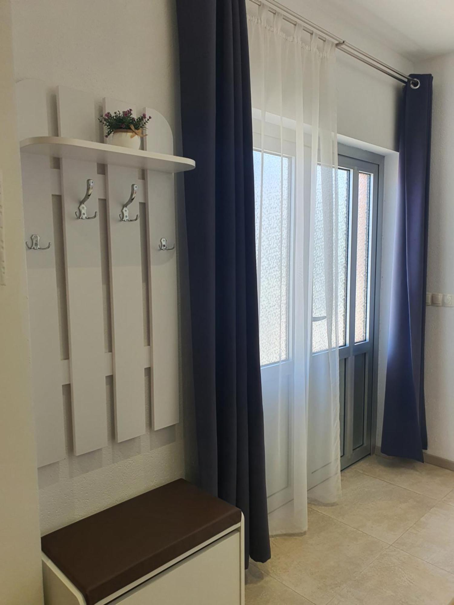 Apartment Rados Dugopolje Exterior photo